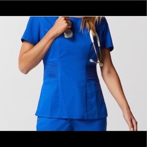 Jaanuu 💙💙 - pin tuck top medium & matching skinny leg pants x4 pieces